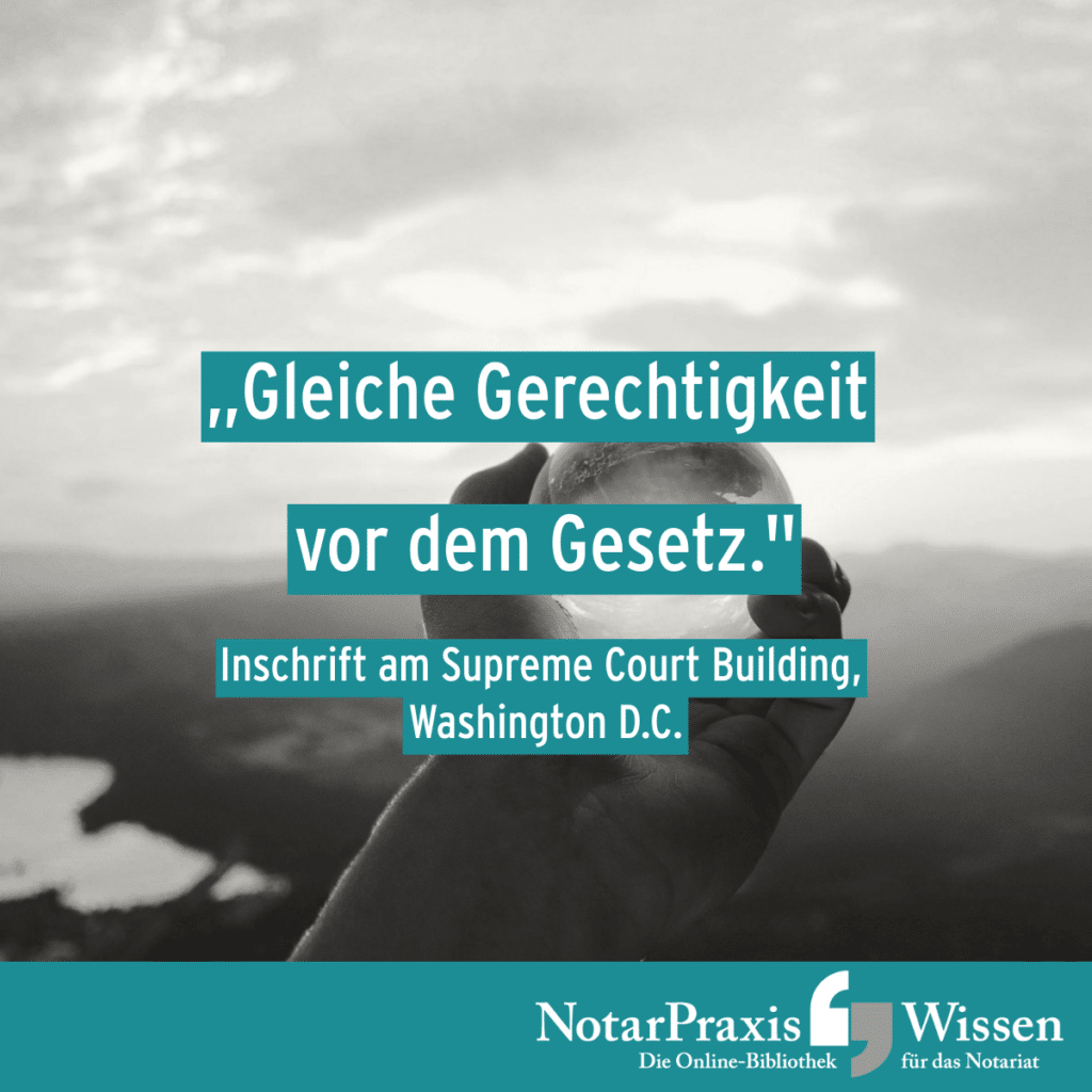 Motto der Woche: Gleiche Gerechtigkeit vor dem Gesetz. (Inschrift am Supreme Court Building, Washington D.C.) | Glaskugel vor Sonnenuntergang