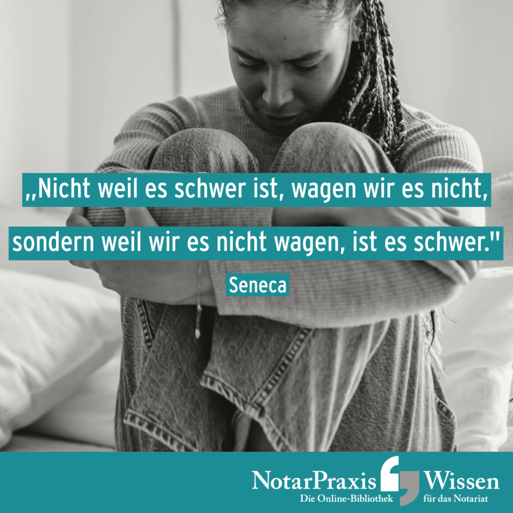 Motto der Woche: Nicht weil es schwer ist, wagen wir es nicht, sondern weil wir es nicht wagen, ist es schwer. (Seneca) | nachdenklich-ängstliche Frau